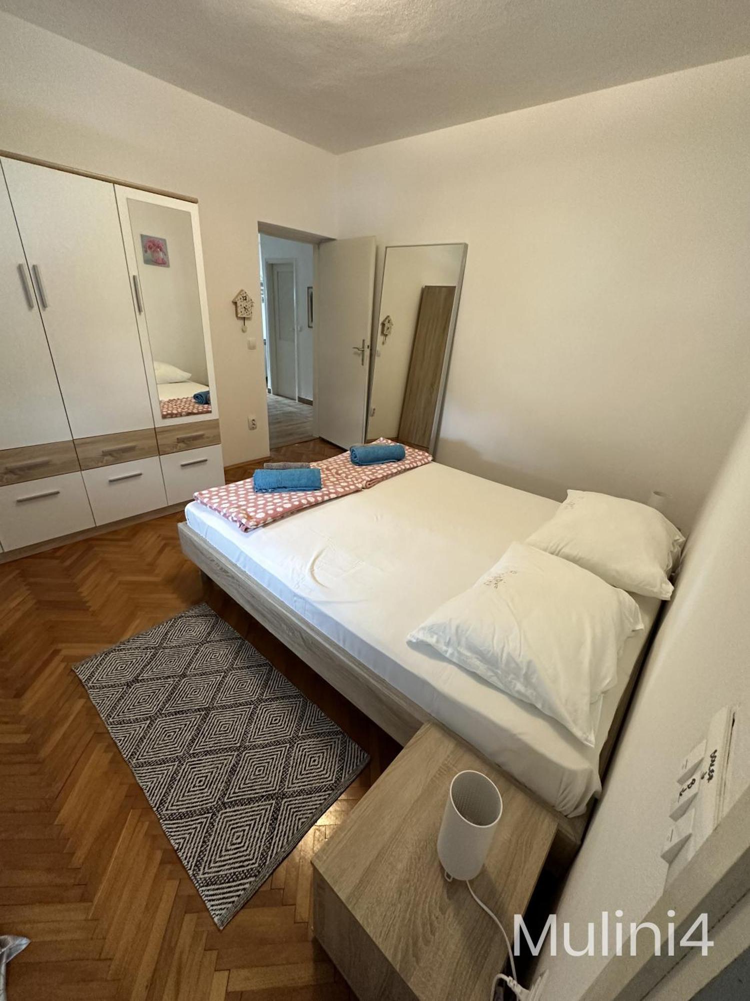 Vala Apartments โรวีน ภายนอก รูปภาพ